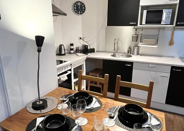 Cosy Flat - Eu District - Center - 4 Persons