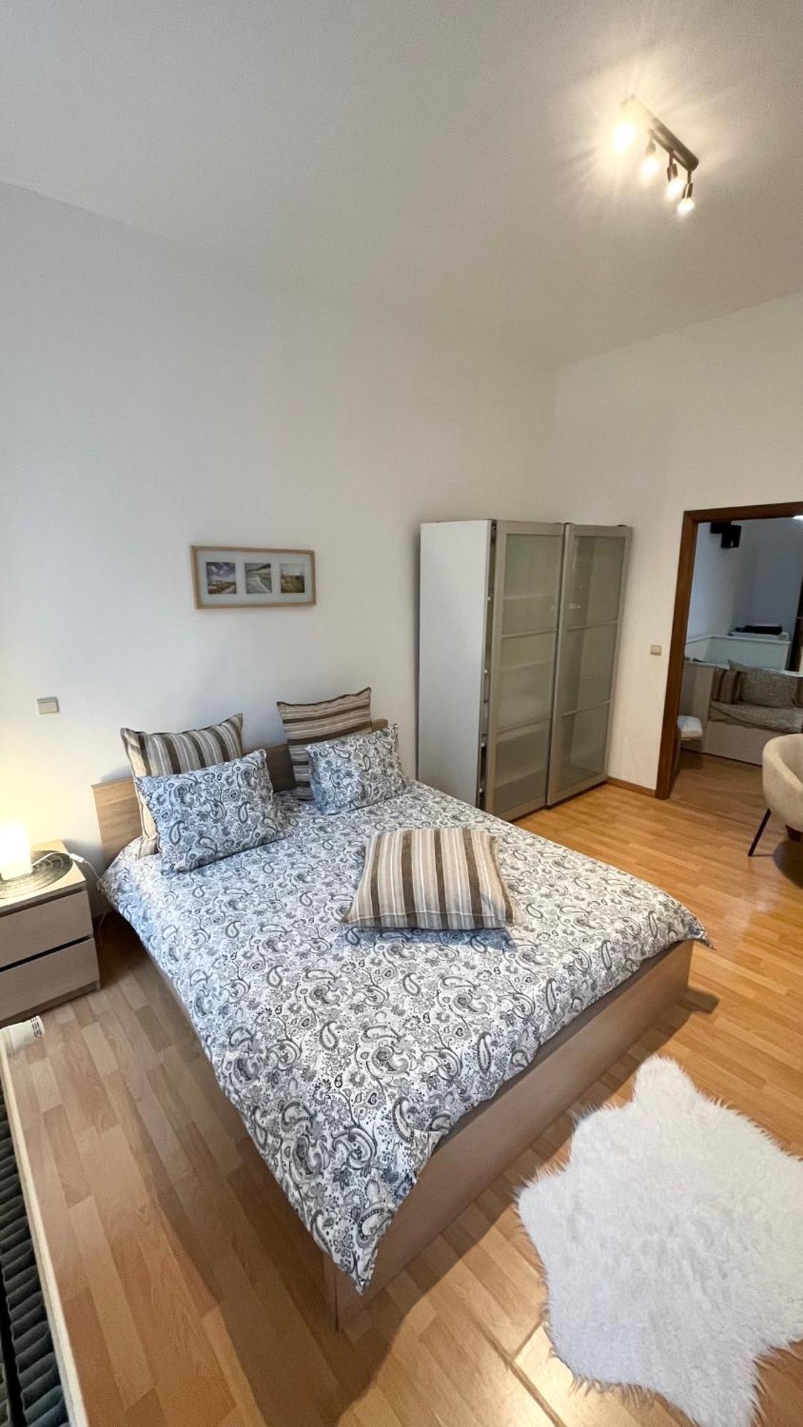 Cosy Flat - Eu District - Center - 4 Persons Apartamento Bruxelas